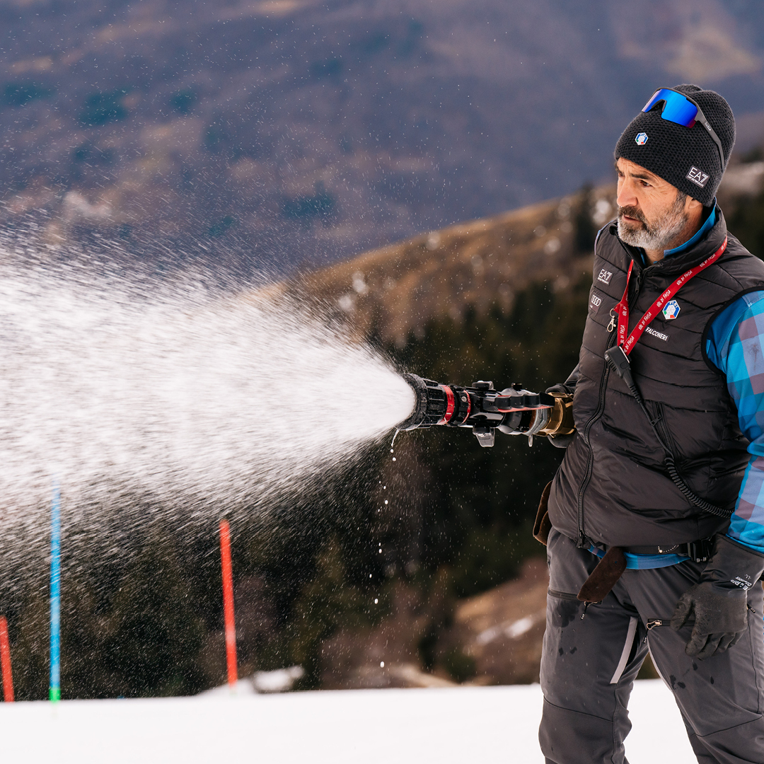 immagine skiracing preparazione piste